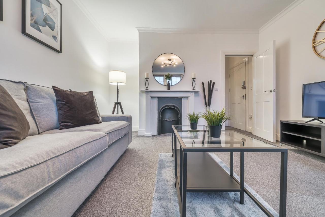 Modern, City Centre -2 Bedroom Apartments Reading Luaran gambar