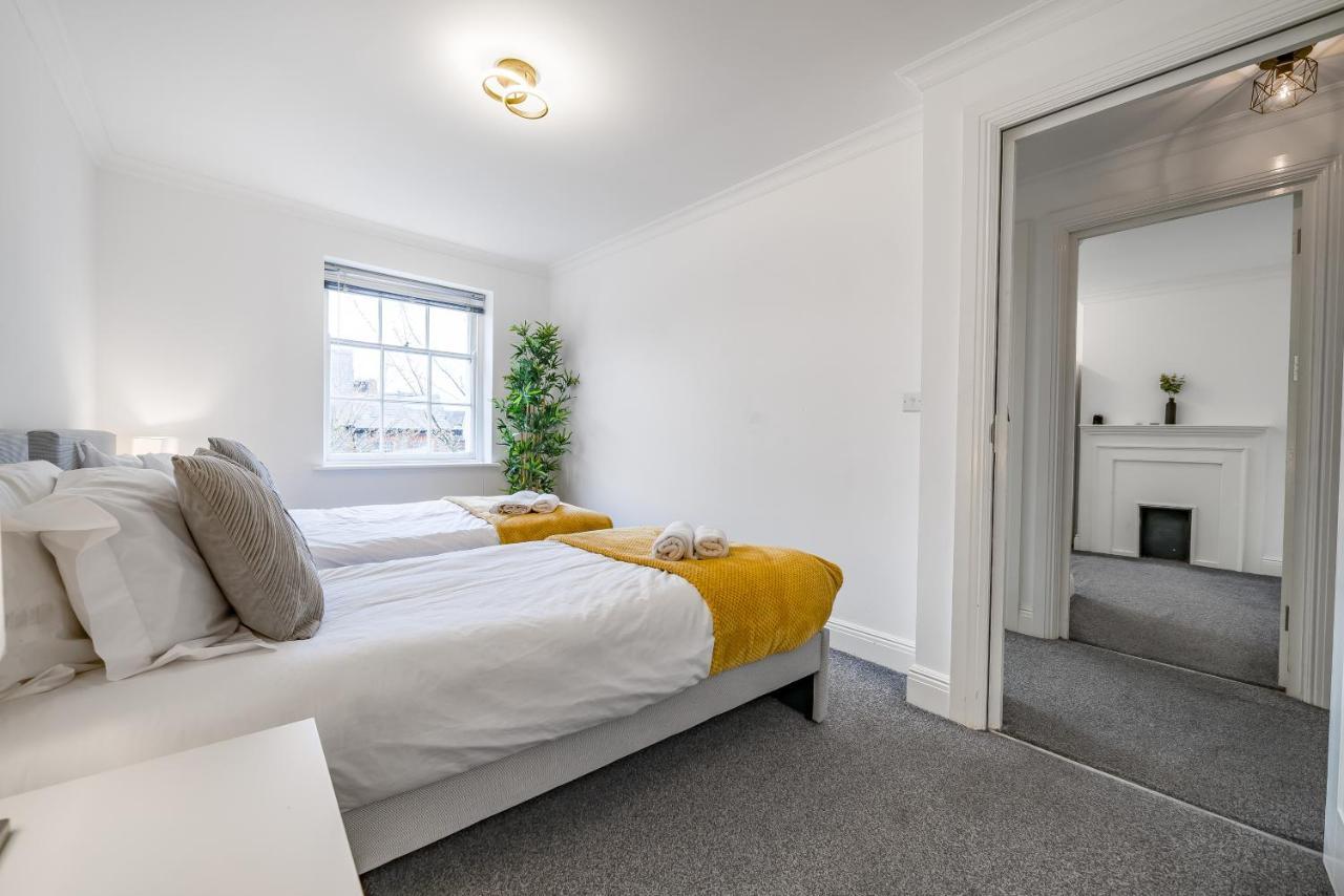 Modern, City Centre -2 Bedroom Apartments Reading Luaran gambar